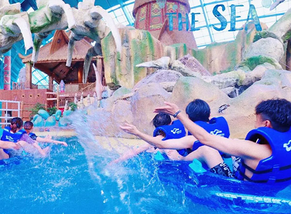 Dragon Valley Waterpark in Nanjing